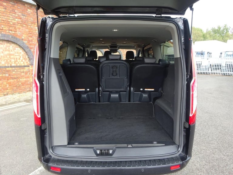 2022 Ford Tourneo Custom 2.0 320 EcoBlue MHEV Titanium L2 Euro 6 (s/s) 5dr MPV Diesel Manual