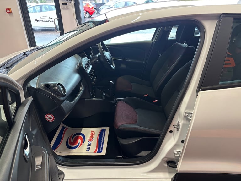 2016 Renault Clio 1.2 16V Play 5dr HATCHBACK Petrol Manual