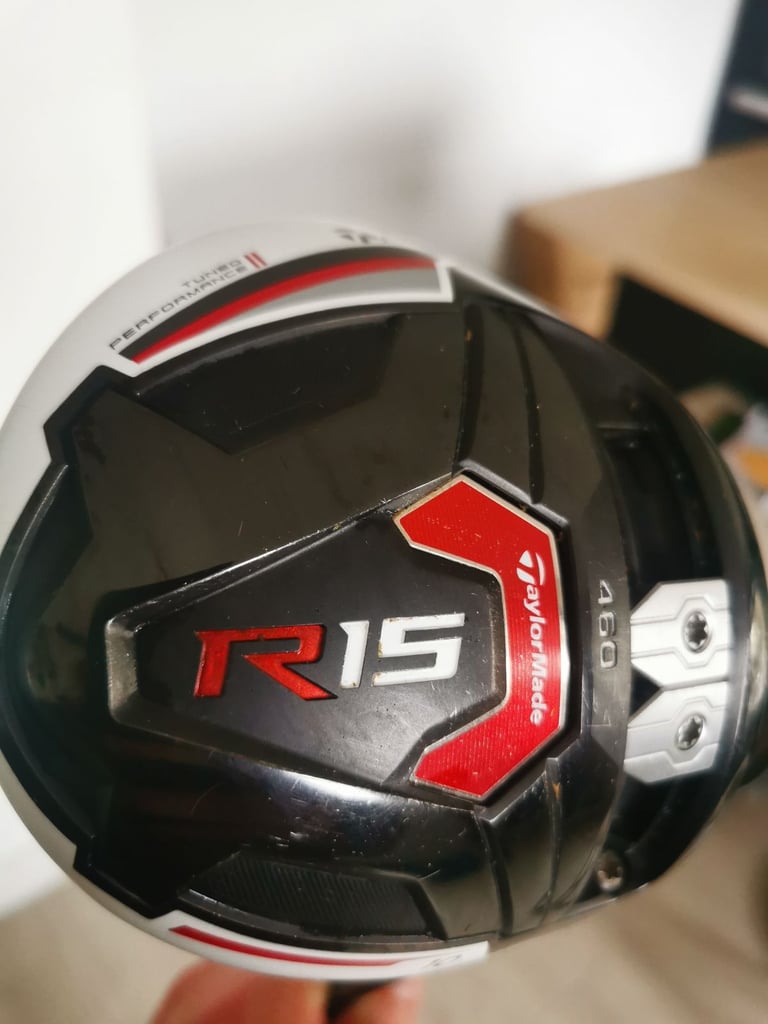 Taylormade R15 driver right handed 10degree loft 