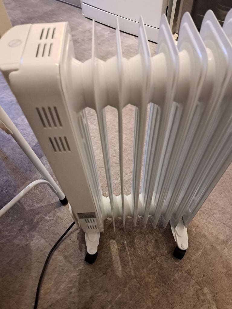 image for For Sale electric radiator 