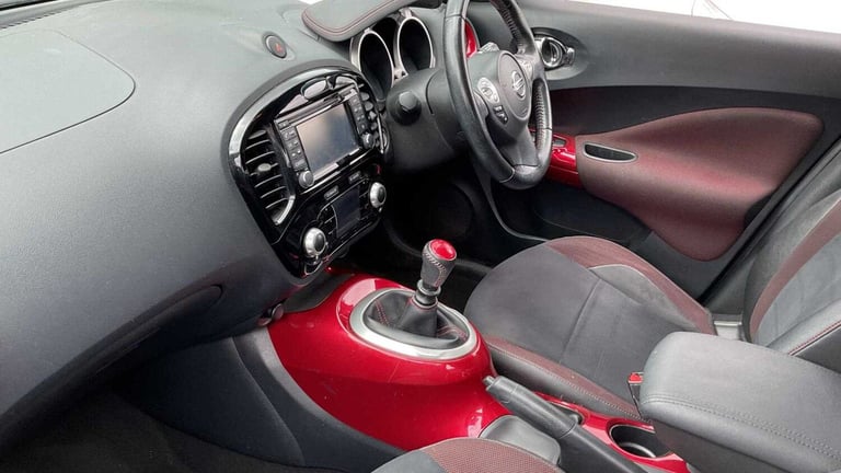 2017 Nissan Juke 1.5 dCi N-Connecta 5dr HATCHBACK DIESEL Manual