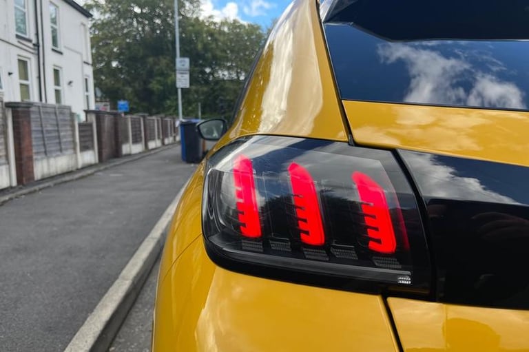 2023 Peugeot 208 1.2 PureTech 100 Allure Premium + 5dr HATCHBACK PETROL Manual