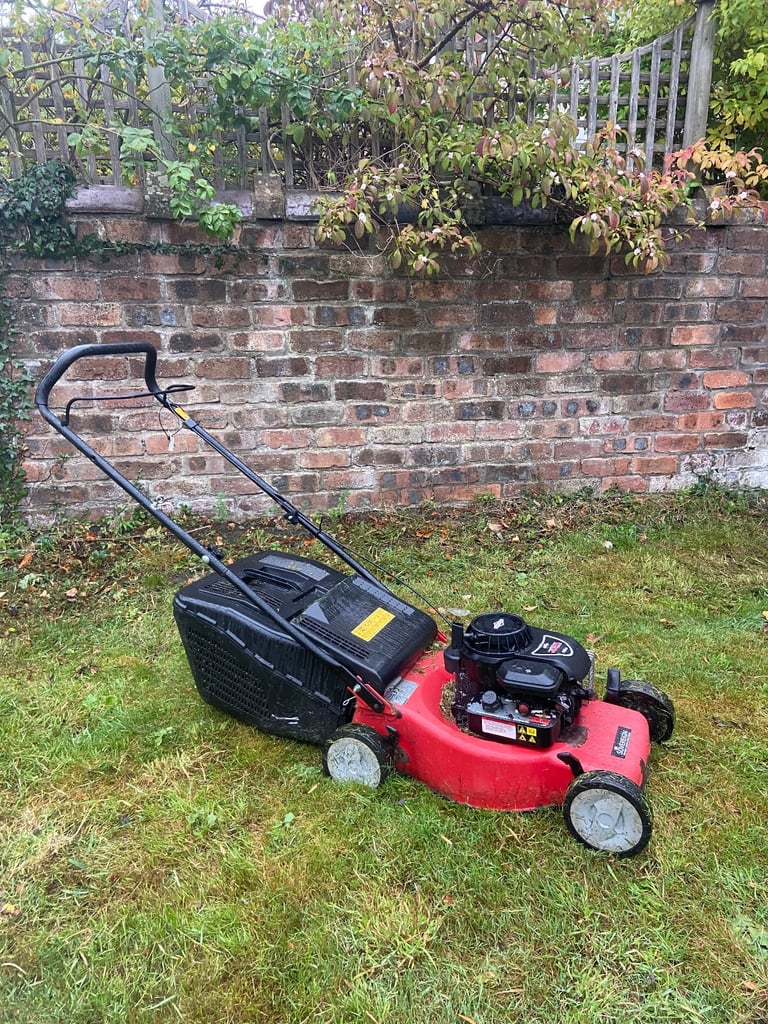Petrol Lawnmower 