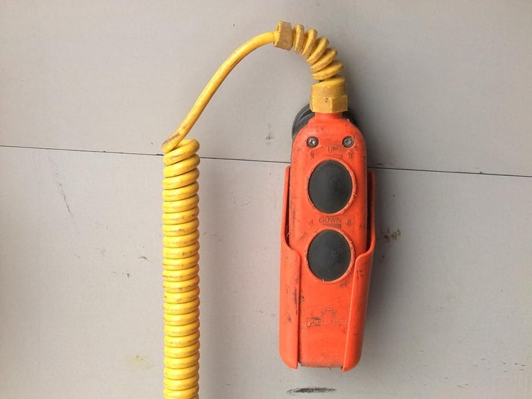 2014 "64" Iveco Daily 70C17 EEV, 7 tonne HGV Panel Van +TAIL LIFT, Digital Tacho