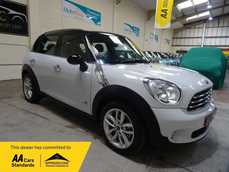 image for 2014 MINI Countryman 1.6 Cooper ALL4 5dr Automatic **LOW MILEAGE*ONLY 23000 MILES FROM NEW** HATC...