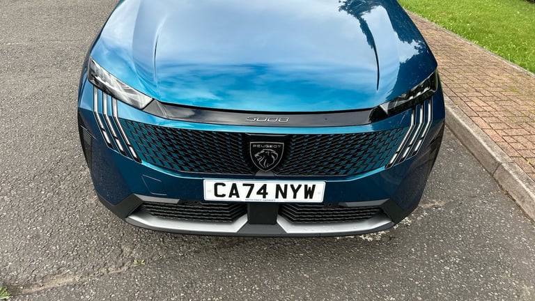 2025 Peugeot 5008 1.2 Hybrid 136 GT 5dr e-DSC6 Petrol Estate Estate Petrol Automatic