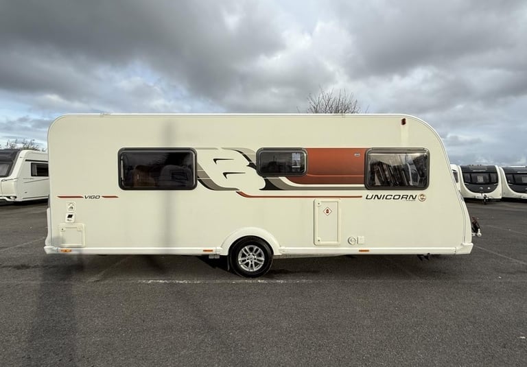 2017 BAILEY UNICORN VIGO LUXURY TOURING CARAVAN