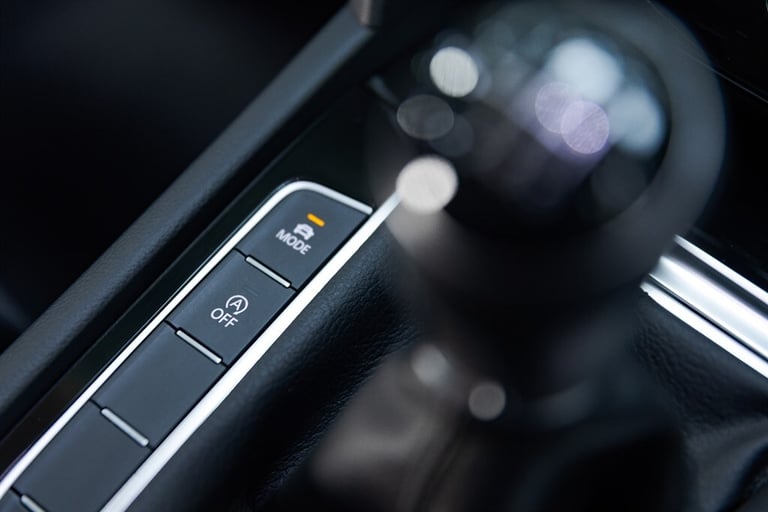 2016 Volkswagen Passat GT TDI BLUEMOTION TECHNOLOGY Saloon Diesel Manual