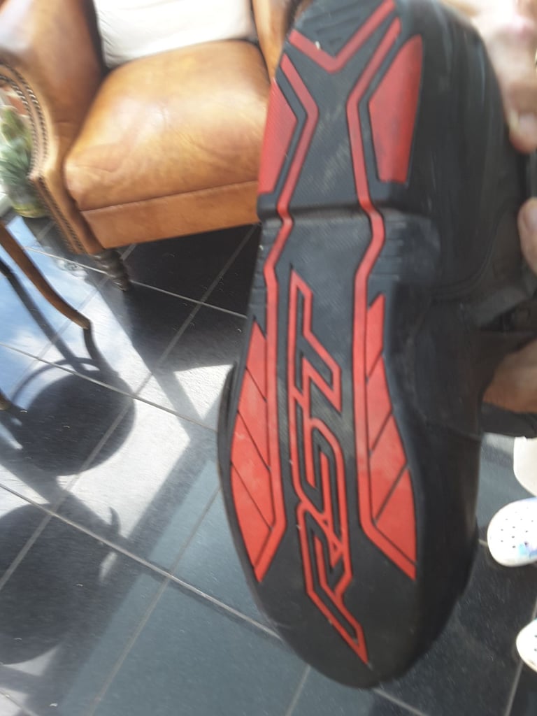 RST MOTORCYLE BOOTS