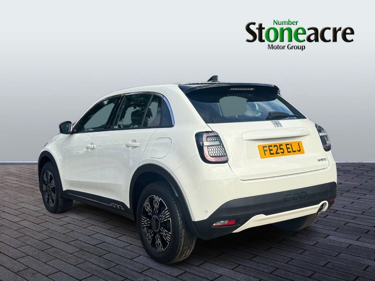 2025 Fiat 600 1.2 Hybrid 48V 5dr eDCT-6 HATCHBACK PETROL Automatic