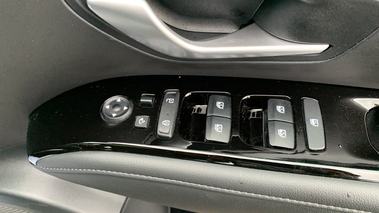 2022 Hyundai TUCSON 1.6 h T-GDi Ultimate SUV 5dr Petrol Hybrid Auto Euro 6 (s/s) (230 ps) SUV Hyb...