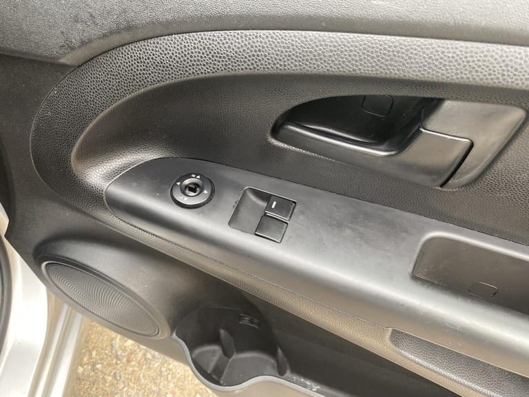 2013 Kia Venga 1.4 EcoDynamics 1 5dr HATCHBACK PETROL Manual