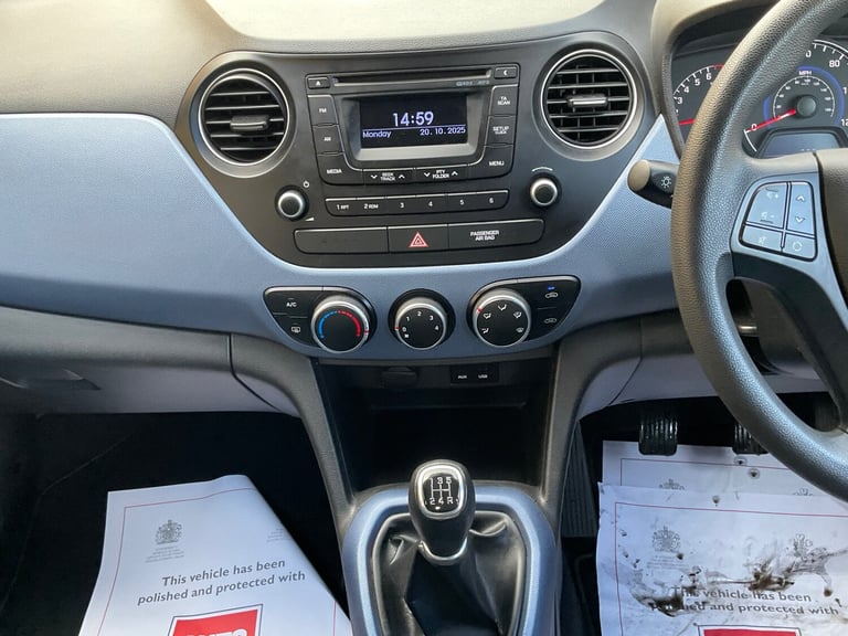 2015 Hyundai i10 1.0 SE 5dr HATCHBACK Petrol Manual