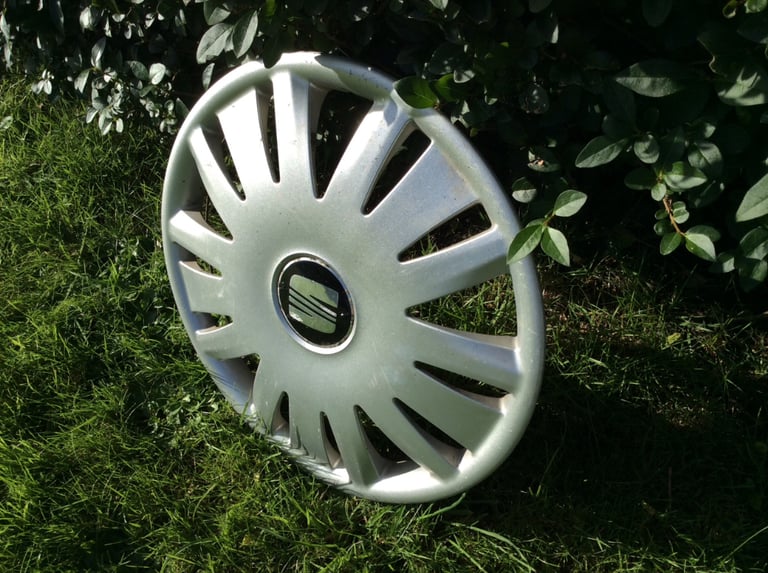 SEAT Car Wheel Trim