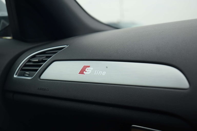 2014 Audi A4 2.0 A4 S Line TDI 4dr Saloon Diesel Manual