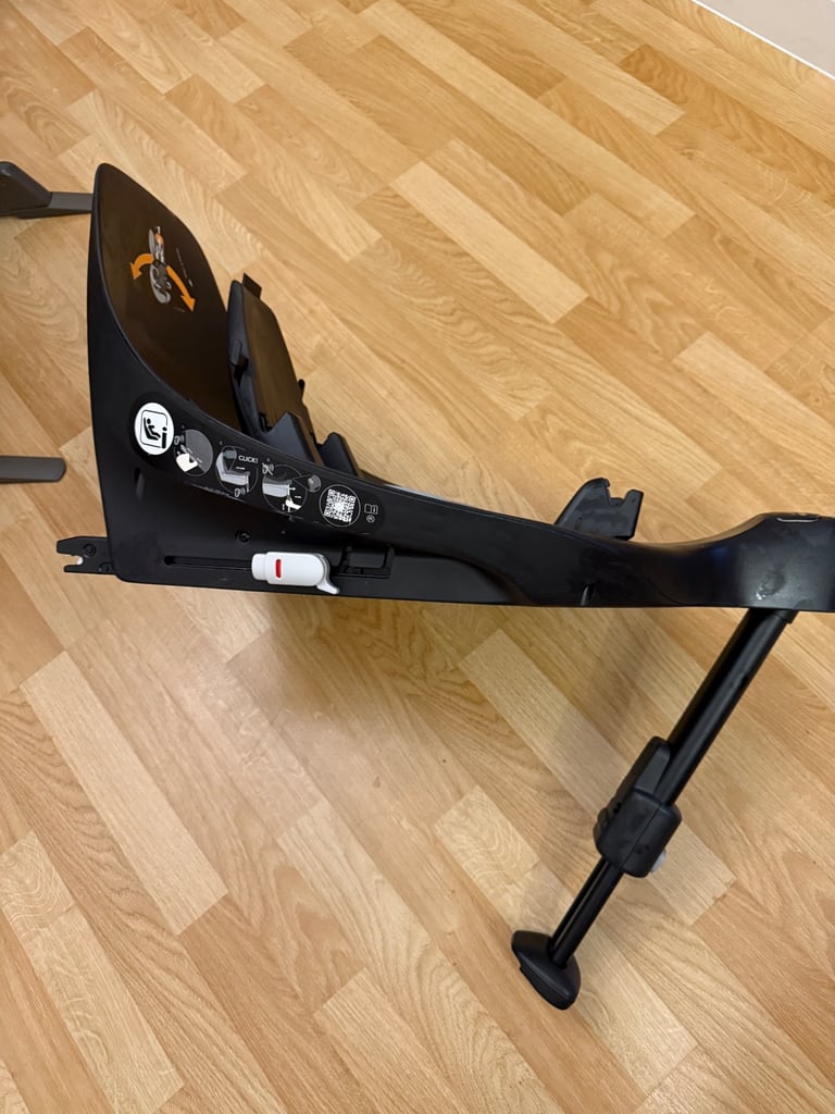 CYBEX  Base Z   i-size Isofix swivel base for Cloud Z & Sirona Z
