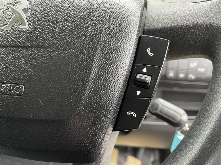 2022 Peugeot Boxer 2.2 BlueHDi 335 Professional L3 H2 Euro 6 (s/s) 5dr PANEL VAN Diesel Manual