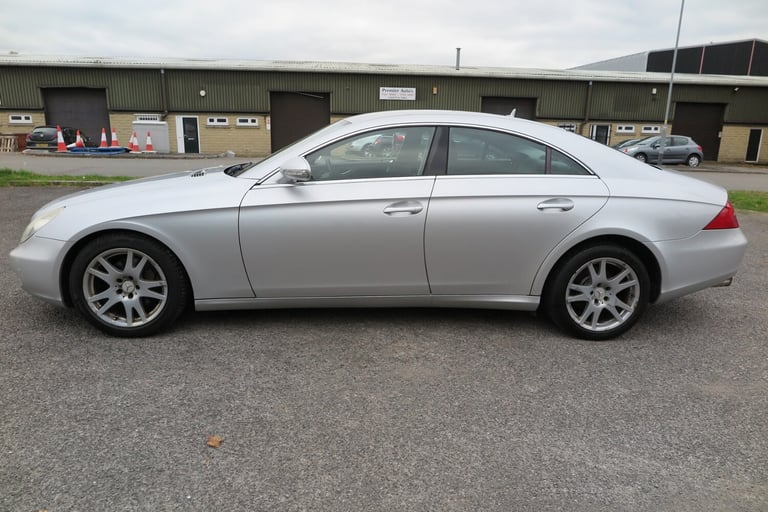 2006 Mercedes-Benz CLS CLS320 CDI 4dr Tip Auto COUPE Diesel Automatic