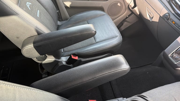 2021 Ford Transit Custom 320 L1 Diesel Fwd 2.0 EcoBlue 170ps Low Roof D/Cab Active Van Auto Crew ...