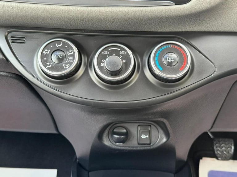 2015 65 TOYOTA YARIS 1.4 D-4D ICON HATCHBACK 5DR DIESEL MANUAL EURO 6 (90 PS) DI