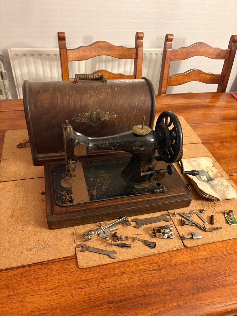 Singer sewing machine