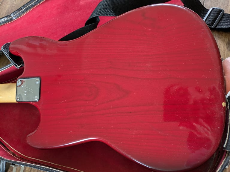 American Fender music master bass 