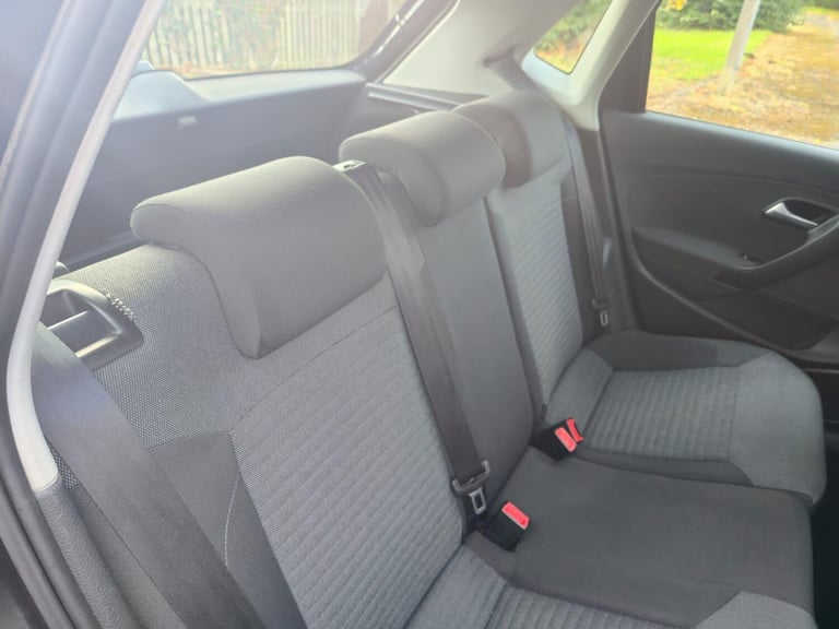 2010 Volkswagen Polo 1.2 70 SE 5dr HATCHBACK PETROL Manual