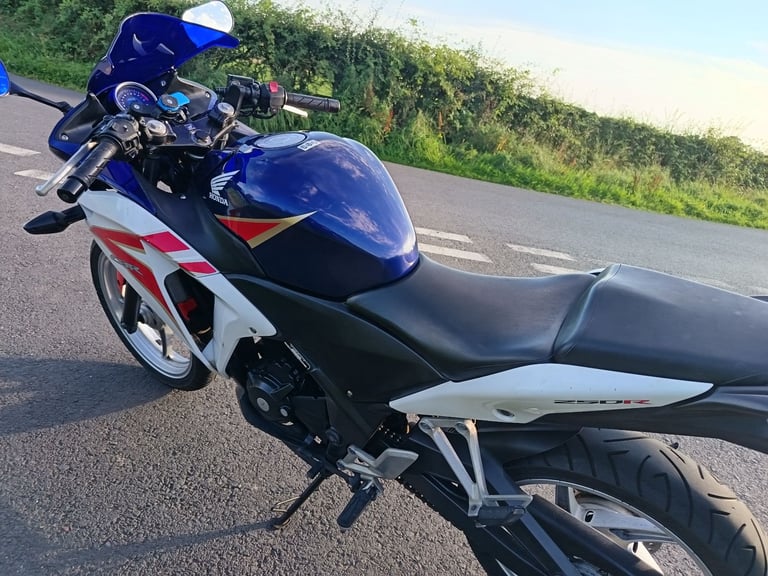 2011 Honda cbr 250r a2 legal