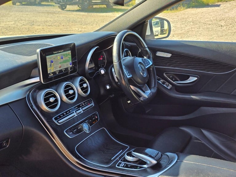 2016 Mercedes-Benz C-Class 2.1 C220d AMG Line Saloon 4dr Diesel G-Tronic+ Euro 6 (s/s) (170 ps) S...
