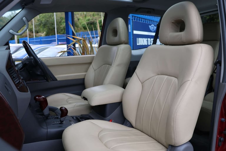 1995 Mitsubishi Shogun 3.5 V6 GDI GLS 3dr Auto ESTATE PETROL Automatic