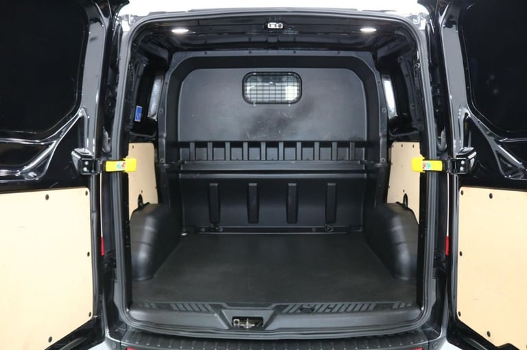 2022 Ford Transit Custom 2.0 EcoBlue 170ps Low Roof D/Cab Limited Van Auto PANEL VAN DIESEL Autom...