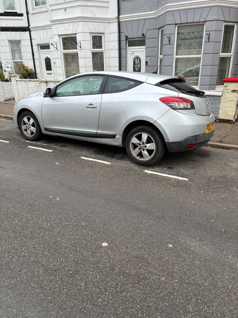 Renault, MEGANE, Coupe, 2011, Manual, 1598 (cc), 3 doors