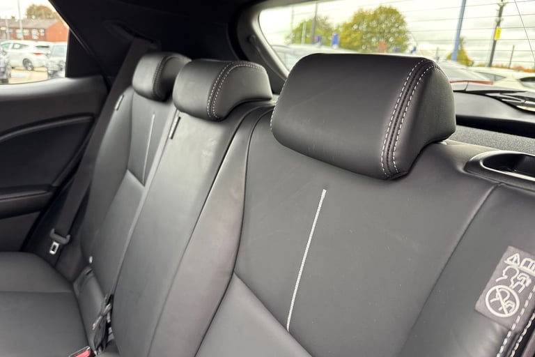 2024 Lexus LBX 1.5 VVT-iE Takumi SUV 5dr Petrol Hybrid E-CVT Euro 6 (s/s) (136 ps) SUV PETROL/ELE...