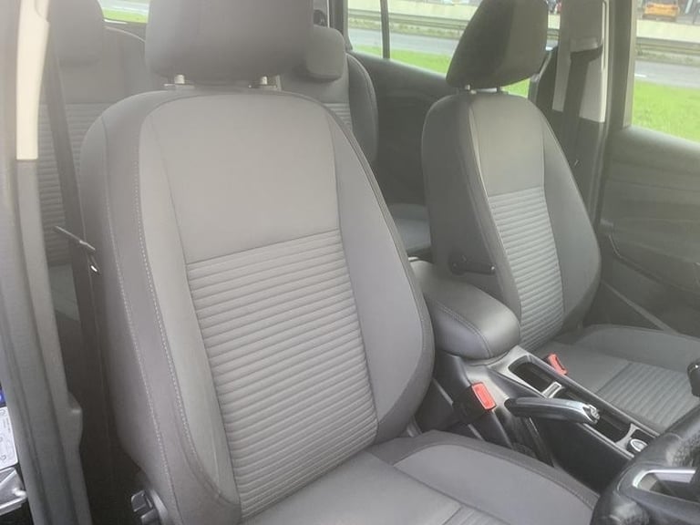 2016 Ford Grand C-Max 1.5 TDCi Titanium - New MOT - Only 80000 Miles