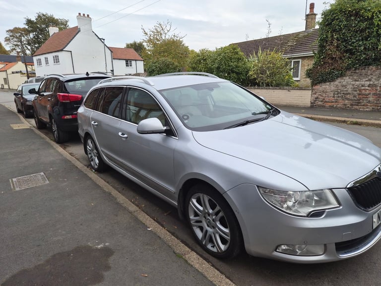 Skoda, SUPERB, Estate, 2013, 2L Automatic 