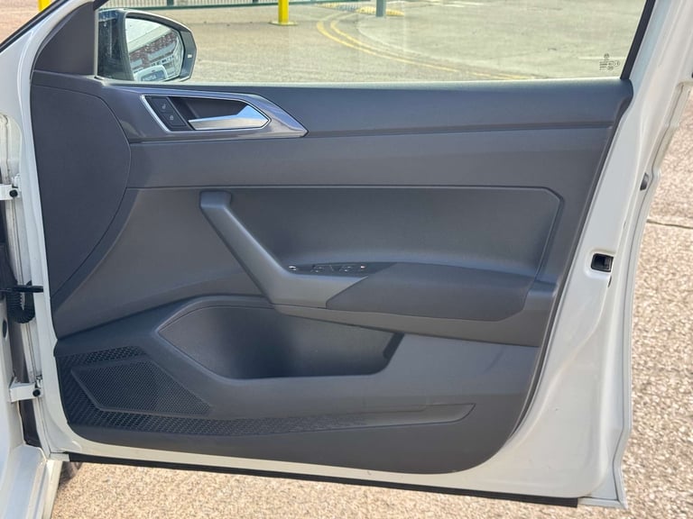 2019 Volkswagen Polo 1.0 Polo R-Line TSi 5dr - NATIONAL DELIVERY* Hatchback Petrol Manual