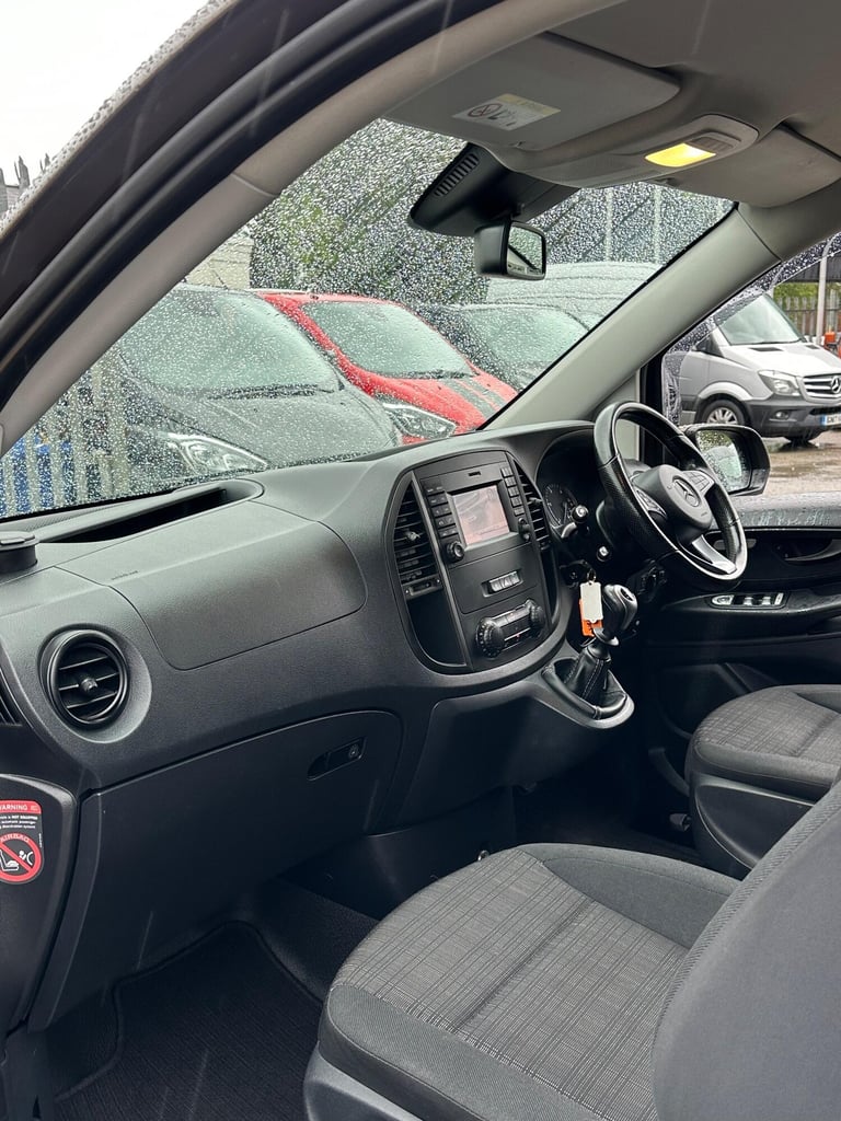  Mercedes-Benz Vito 2.1 114 CDI BlueTEC Crew Van RWD L1 Euro 6 (s/s) 5dr Diesel Manual