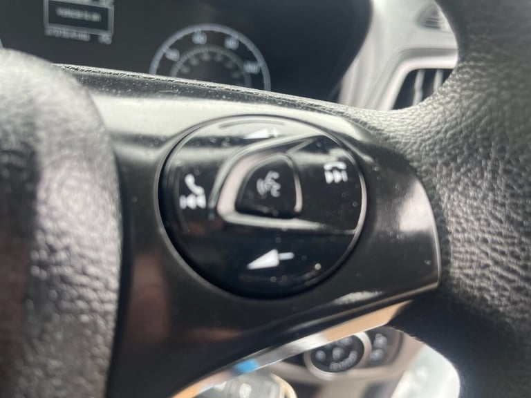 2020 70 FORD TRANSIT CONNECT 1.5 230 ECOBLUE TREND CREW VAN DOUBLE CAB 6DR DIESE