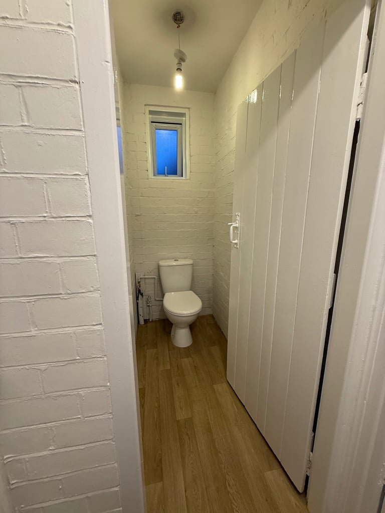 3 bedroom house in abbey hulton