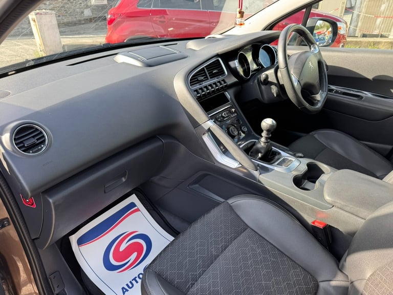 2015 Peugeot 3008 1.6 BlueHDi 120 Allure 5dr HATCHBACK Diesel Manual