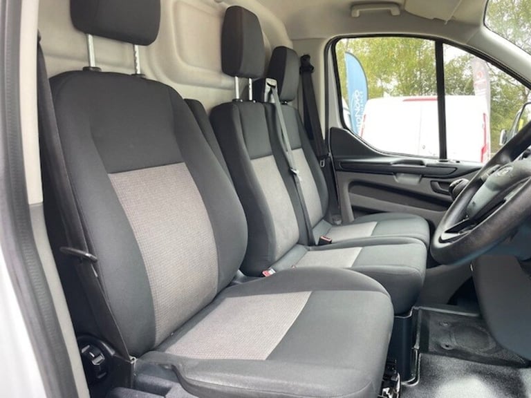 2023 Ford Transit Custom 300 EcoBlue Leader Panel Van Diesel Manual