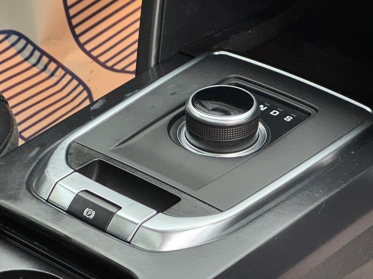 2019 Land Rover Discovery Sport 2.0 TD4 Landmark Auto 4WD Euro 6 (s/s) 5dr ESTATE Diesel Automatic