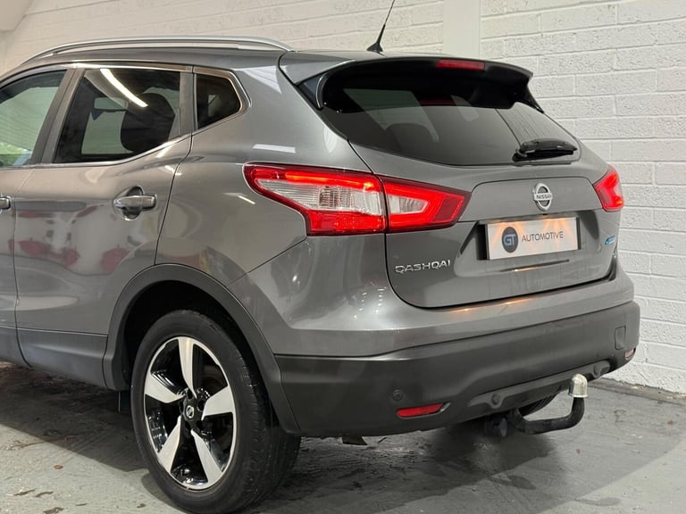 2016 Nissan Qashqai 1.5 dCi n-tec+ SUV 5dr Diesel Manual 2WD Euro 6 (s/s) (110 ps) HATCHBACK Dies...