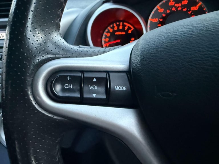 2011 Honda Jazz 1.4 i-VTEC EX Euro 5 5dr HATCHBACK Petrol Manual