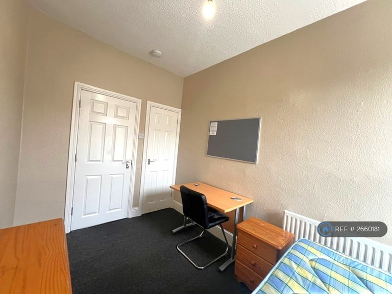 6 bedroom house in Bishop Road, Bristol, BS7 (6 bed) (#2660181)