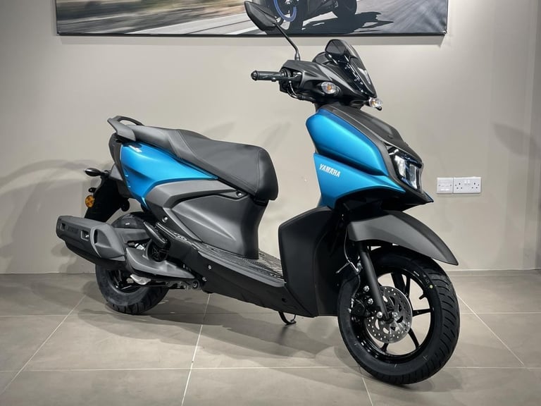 YAMAHA RAYZR 125 IN MATT CYAN - BRAND NEW - IN STOCK - AVAILABLE NOW !