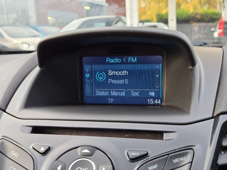 2016 Ford Fiesta 1.2 Fiesta Zetec 5dr Hatchback Petrol Manual