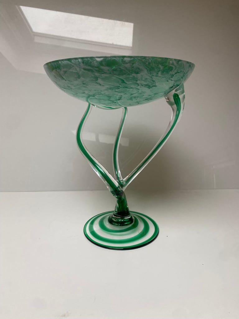 A Very Beautiful Art Glass Jellyfish Pedestal Bowl, Krosno, Poland.
