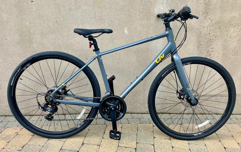 Giant Liv Alight 3 Disc Women’s Premium Hybrid Bike (Never Ridden)