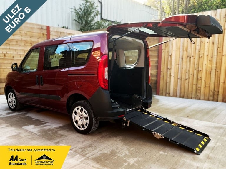 2018 Fiat Doblo 4 Seat Petrol Wheelchair Accessible Disabled Access Vehicle WAV MPV Petrol Manual